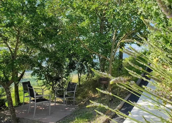 بيت ضيافة La Finestra Sul