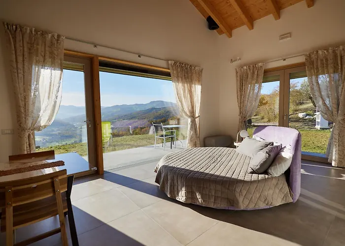 بيت ضيافة La Finestra Sul